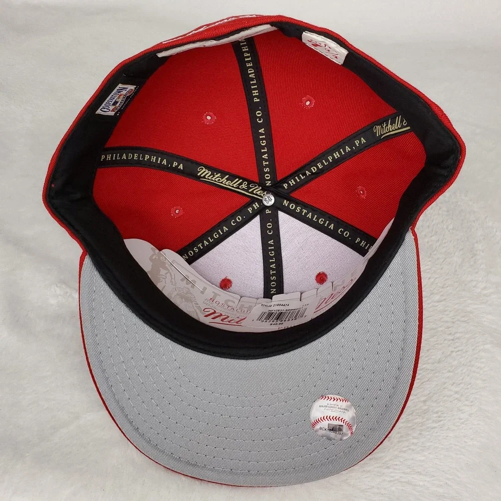 San Diego Padres Mitchell & Ness MLB Fitted 7 3/4 Liberty Fit Hat Cap Red NWT‎